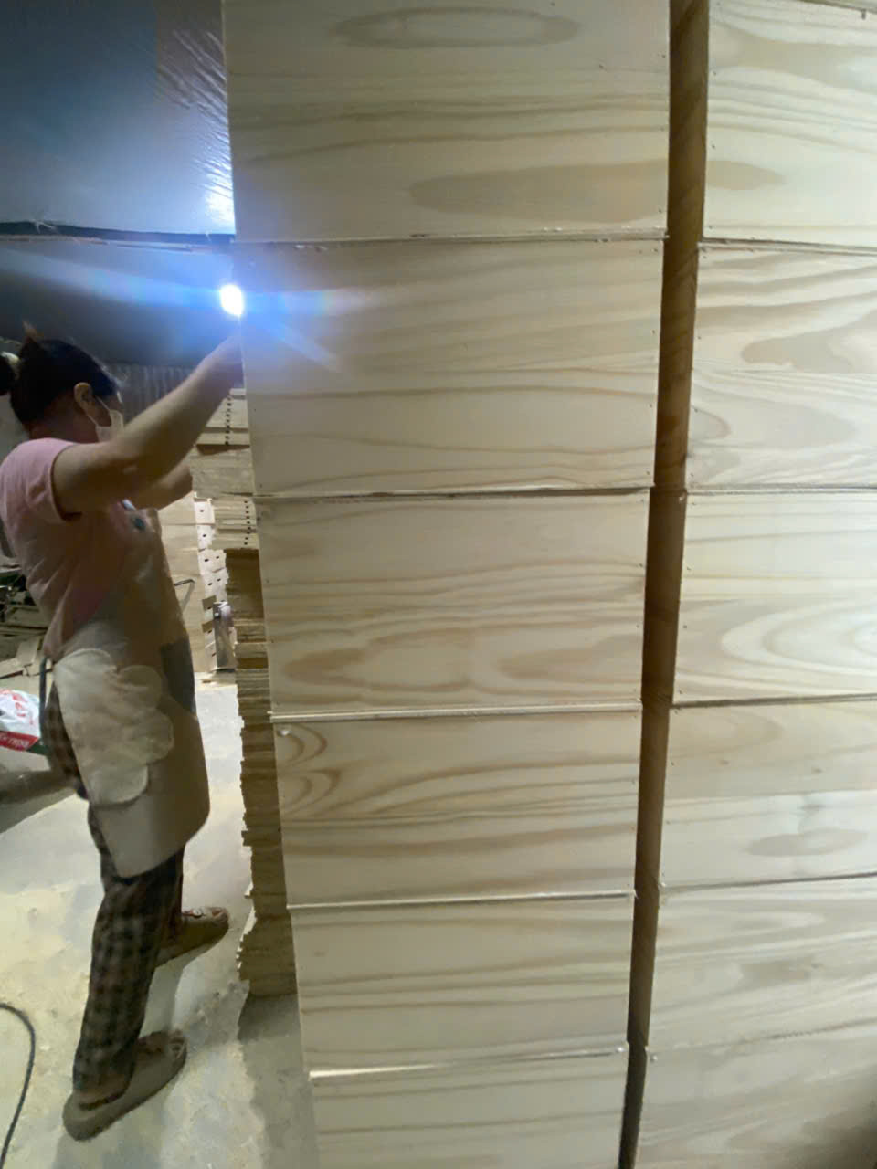 Liên Tục Sản Xuất – Đáp Ứng Mọi Nhu Cầu, Giá Rẻ Tại Xưởng