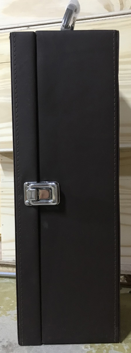 Hộp đựng rượu vang: Hôp loại 01 chai– Tel/zalo: (+84) 0934569516